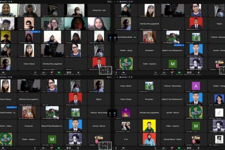 Webinar Bebas Kandang; Harapan Baik untuk Ayam Petelur