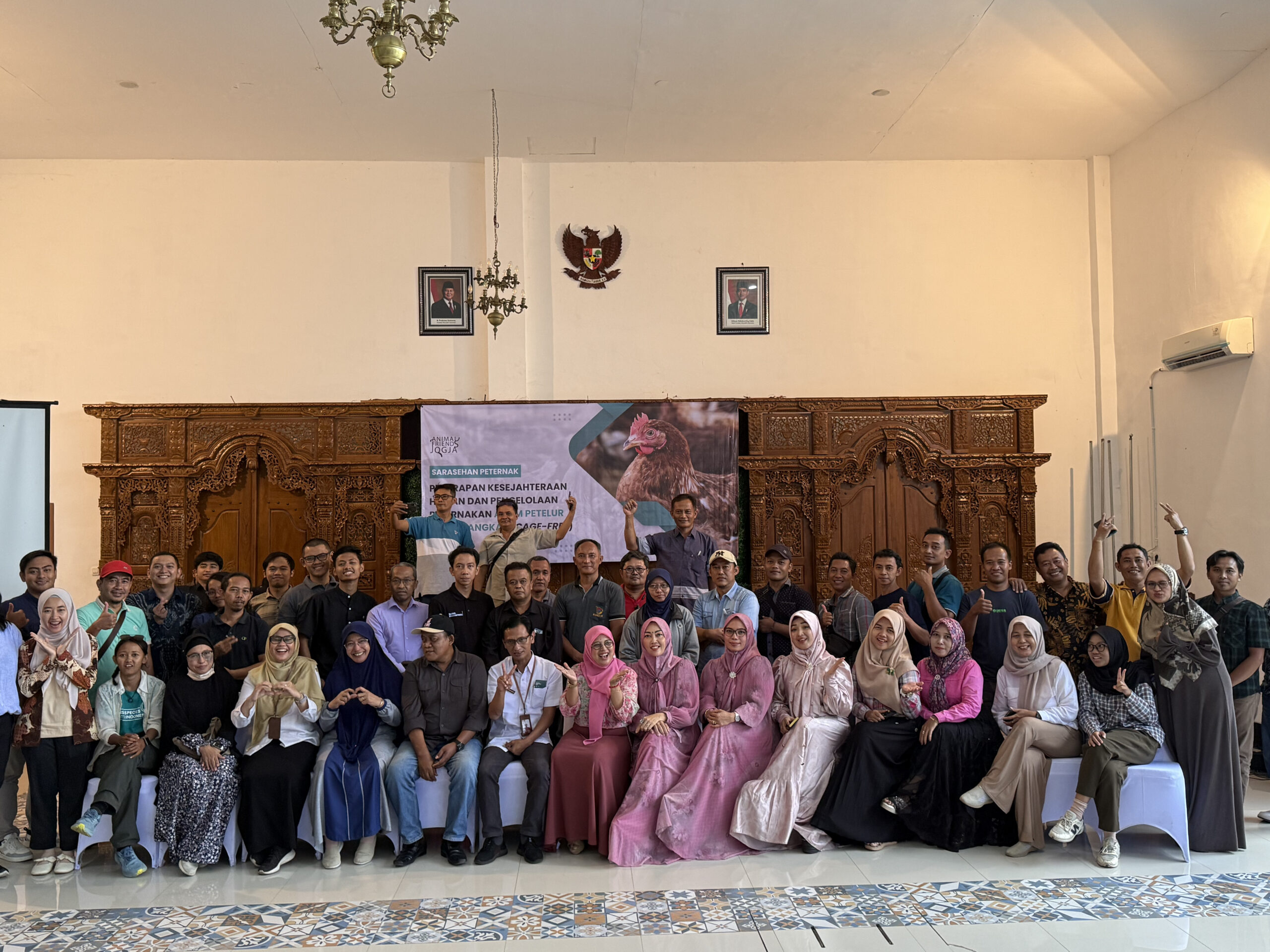 Animal Friends Jogja Gaungkan Sistem Bebas Sangkar (Cage-Free) Lewat Sarasehan Peternak di Blitar